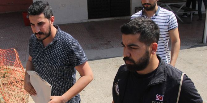 Adana’da "Hero" Yazılı Tişört Giyen 3 Kişi Adliyeye Sevk Edildi