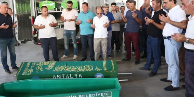 Boğularak Hayatını Kaybeden Doktor Toprağa Verildi
