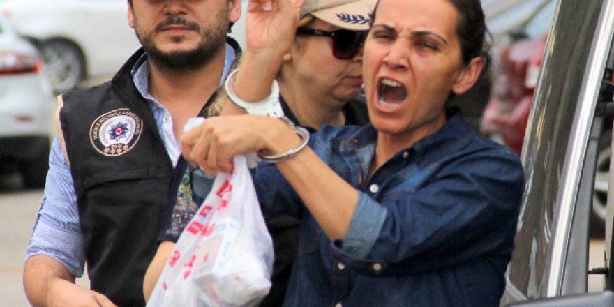 Tanınmamak İçin Türban Takan Mlkp’li Tutuklandı