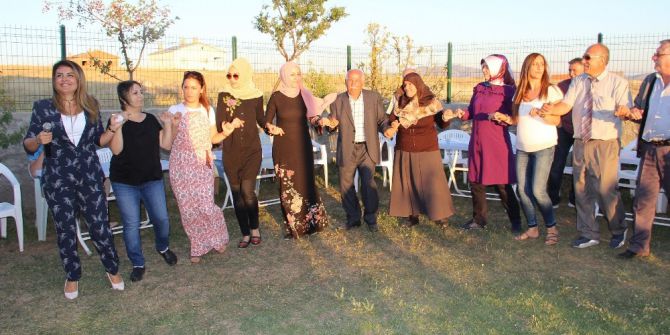 Evlendikten 47 Yıl Sonra Düğünlerini Yaptılar