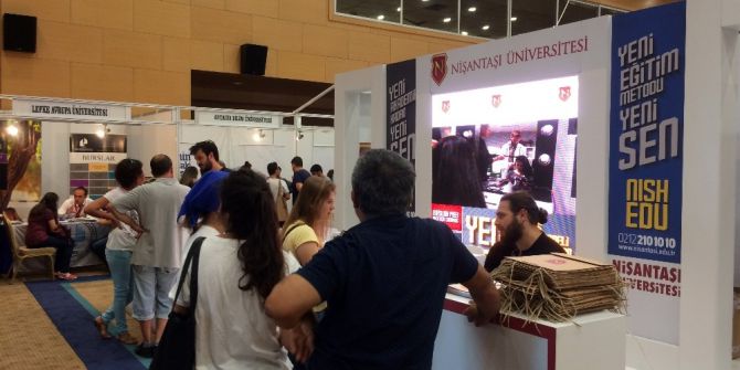 Nişantaşı Üniversitesi İstanbul Ve Antalya Tercih Fuarlarında Öğrencilerle Buluştu