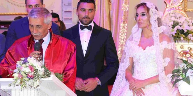 Avukat Melih Can İle Thy Pilotu Ece’nin Mutlu Günü