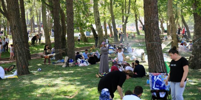 15 Temmuz Şehitler Parkı’na Yoğun İlgi