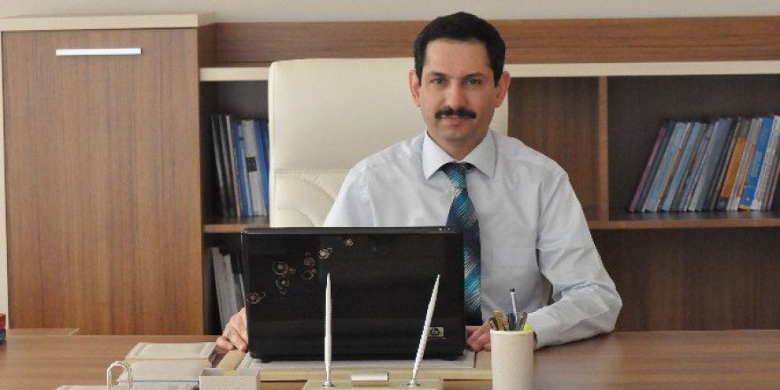 Sosyal Bilimler Enstitüsü Hızla Büyüyor