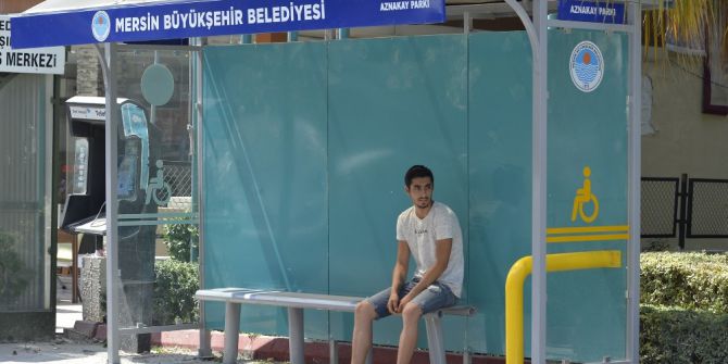 Mersin’de Otobüs Durakları Yenileniyor