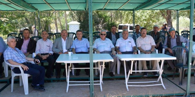 Başkan Yardımcısı Avcıoğlu Yağmur Duası Ve Köy Şenliklerine Katıldı