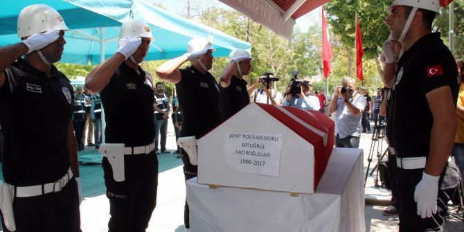 Şehit Polis Memuru Son Yolculuğuna Uğurlandı