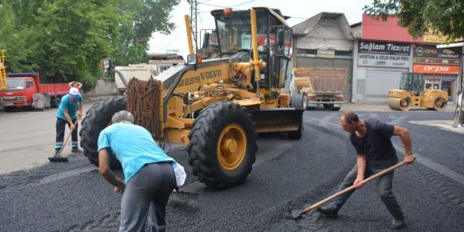 Büyük Sanayi Sitesi’nin Asfalt Sorunu Çözüldü
