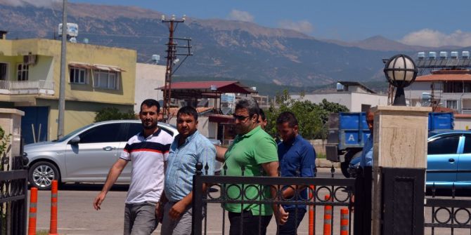 Hatay’da 8 Göçmen Kaçakçısı Yakalandı