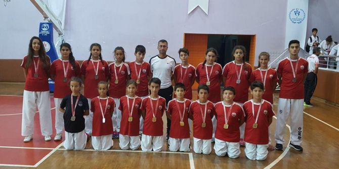 Kuşadası Belediyespor Tekwando Takımından Büyük Başarı