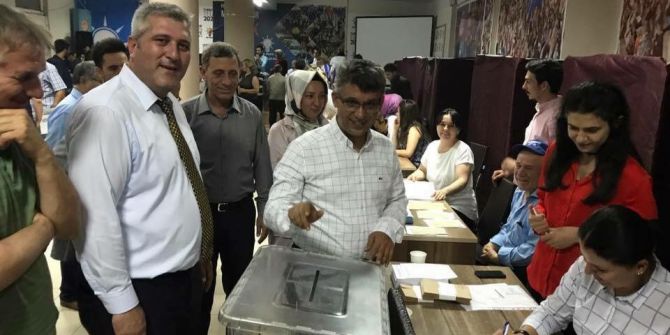 Uşak Ak Parti’de Kongre Süreci, Delege Seçimiyle Başladı
