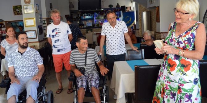 Didim Halp İn Hands Grubu İki Engelliyi Daha Sevindirdi