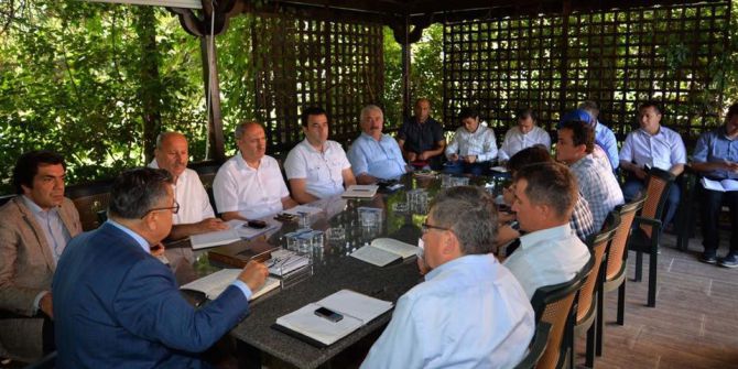 Bilecik Belediye Başkanı Yağcı, Haftalık İstişare Toplantısı Gerçekleştirdi