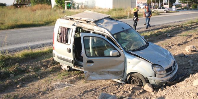 Konya’da Cenaze Dönüşü Kaza: 5 Yaralı
