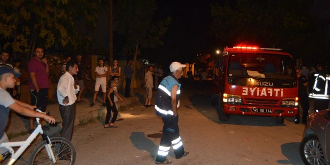 Manisa’da Ardı Ardına Yaşanan Patlama Sesleri Mahalleliyi Ayağa Kaldırdı