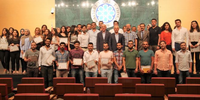 Dış Ticaret Eğitimi Kursiyerleri Törenle Sertifikalarını Aldı