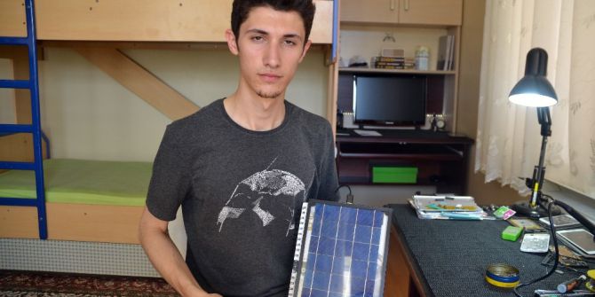 Malatyalı Genç Portatif Şarj Cihazı Yaptı