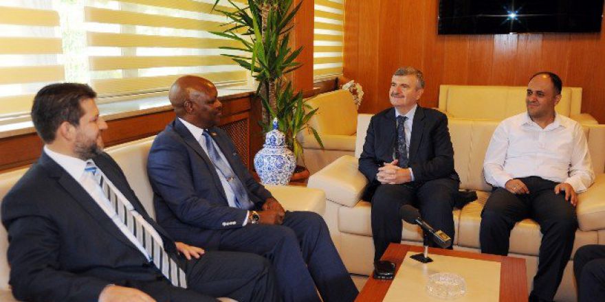 Raunda Ankara Büyükelçisi Nkurunziza’dan, Başkan Aykürek’e Ziyaret