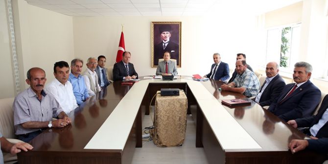 Vali Ali Hamza Pehlivan, Muhtarlarla Toplantılara Devam Ediyor