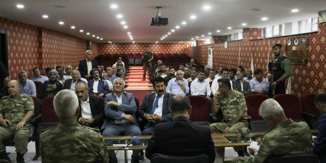 Şırnak’a Yeni Atanan Vali Aktaş, Operasyonların Sürdüğü Kato Dağı’na Çıktı