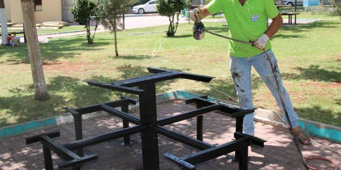 Haliliye’deki Parklarda Yenileme Çalışmaları