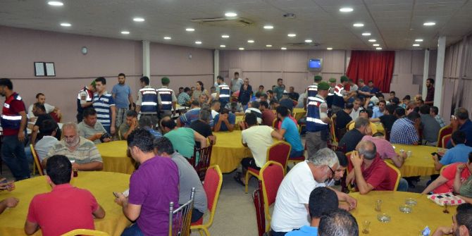 Dışarıdan Sendika İçerisi Kumarhane