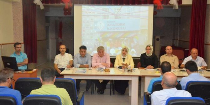 Merkez İlçe Okul Ve Kurum Müdürleri Toplatısı