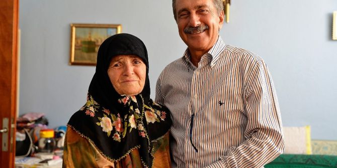 Başkan Ataç, Yaşlı Ziyaretlerini Sürdürüyor