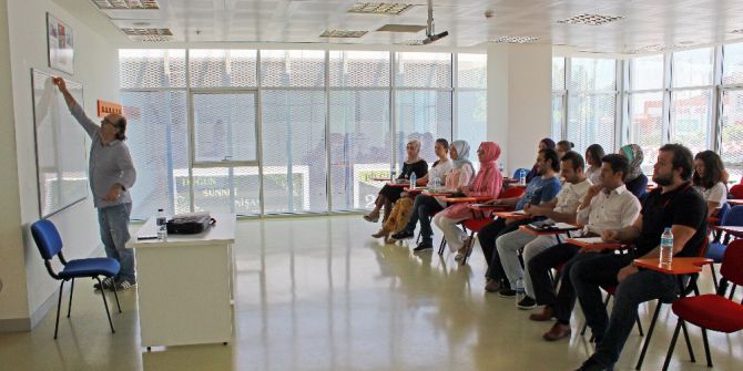 Osmek’le Bir Lisan, Bir İnsan