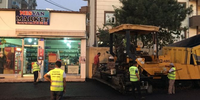 İpekyolu Belediyesinden Yol Asfaltlama Çalışması