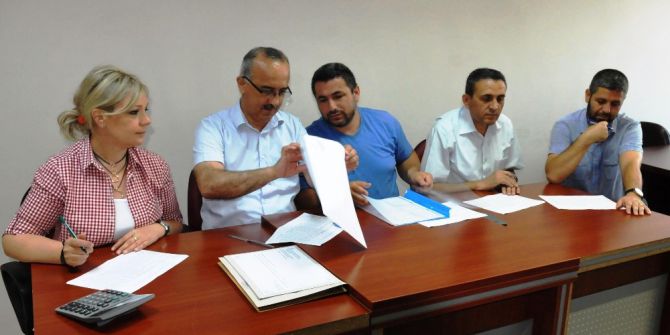 İzmit Belediyesi’nde Beton Yol İhalesi