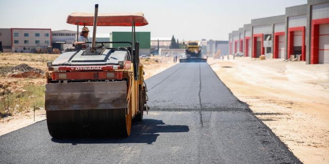 Küsget’te Kapsamlı Yol Açma Ve Asfalt Çalışması Başladı