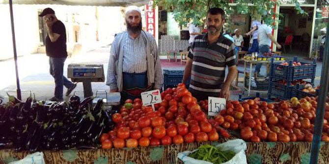 Vatandaşlar Sebze Fiyatlarından Şikayetçi