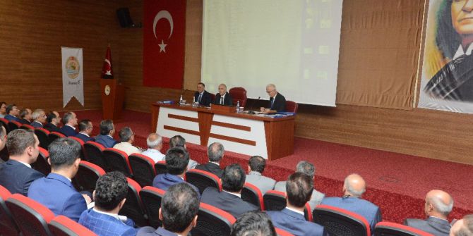 Denizli Valisi’nden Vatandaşı İkna Edin Talimatı