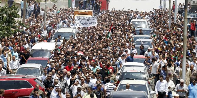 İsrail Elçilik Görevlisinin Öldürdüğü Ürdünlü Genç Binlerce Kişi Tarafından Toprağa Verildi