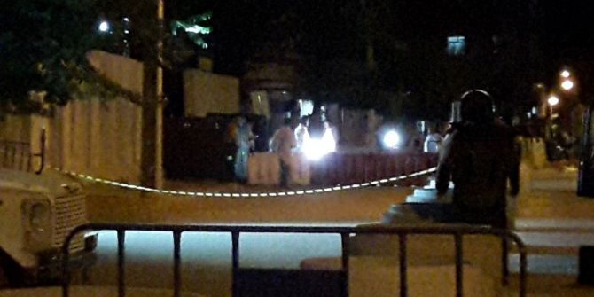 Diyarbakır’da Emniyete El Bombalı Silahlı Saldırı