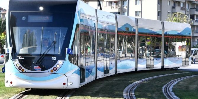 Alsancak Trafiğinde Yeni Tramvay Düzenlemesi