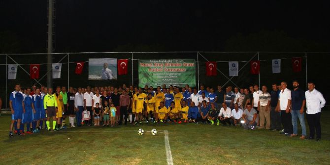 Büyükşehir Personeli Yeşil Sahada Ter Döküyor