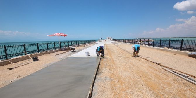 Beyşehir’de Yollar Baskı Beton Konforuyla Tanışıyor