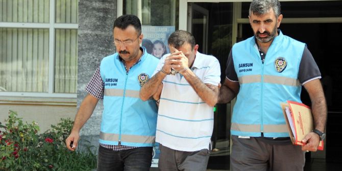 Şakalaşırken Çıkan Kavgada Arkadaşını Ağır Yaraladı