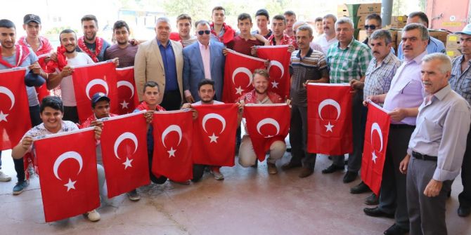 Gençoğlu Asker Uğurlama Törenine Katıldı