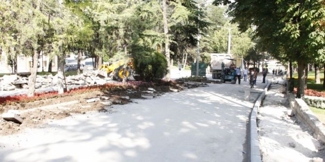 Kampüsler Baştan Aşağı Yenileniyor