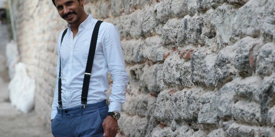 İnternet Fenomeni Ümit Özaraz, Single Çıkardı