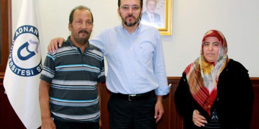 Ayağını Kurtaran Hekimlere Teşekkür Etti