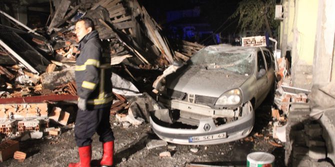 Lokantada Tüp Patladı: 3 Yaralı