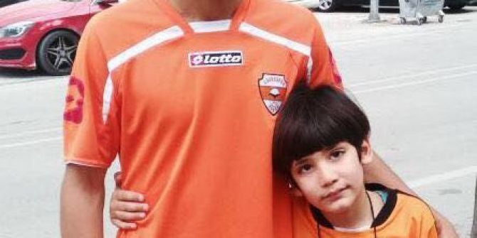 Genç Futbolcu Serinlemek İçin Girdiği Sulama Kanalında Boğuldu