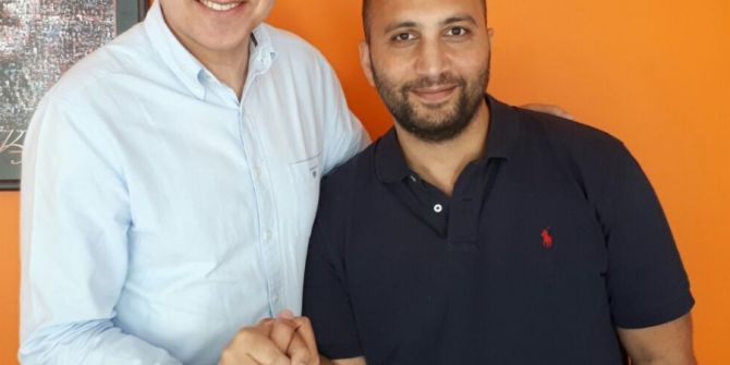 Mezar Yeri Ararken Şifayı Türk Hekiminde Buldu