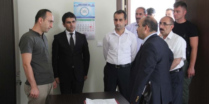 Vali Ustaoğlu, Valilik Binasını Gezdi