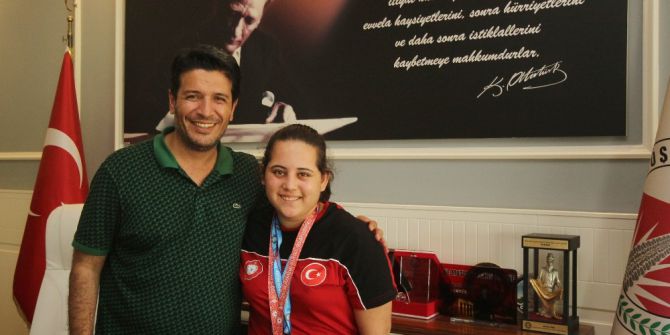 Başkan Genç, Olimpiyat Üçüncüsünü Ağırladı