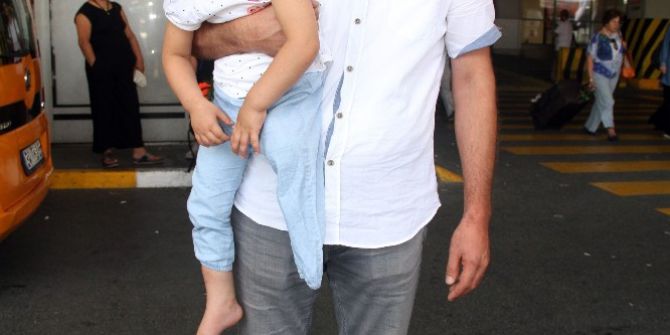 Antalyalı Minik Özge Yeni Protez Ayak İçin İstanbul’da